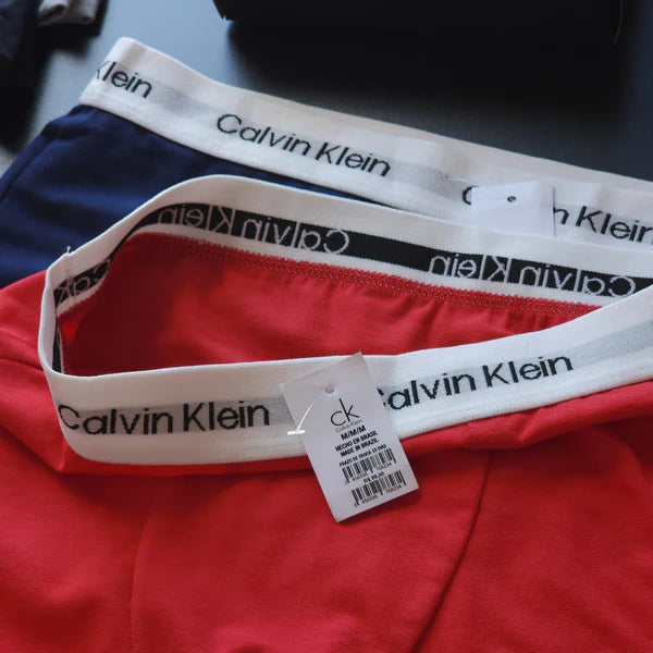 Kit com 3 Cuecas Calvin Klein